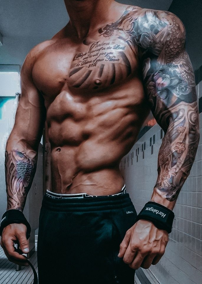 Tattooing and bodybuilding